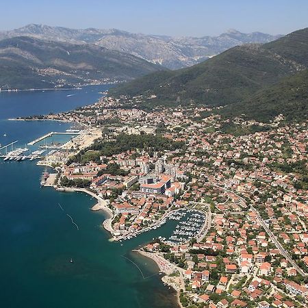 Guesthouse Lanca Tivat Eksteriør bilde